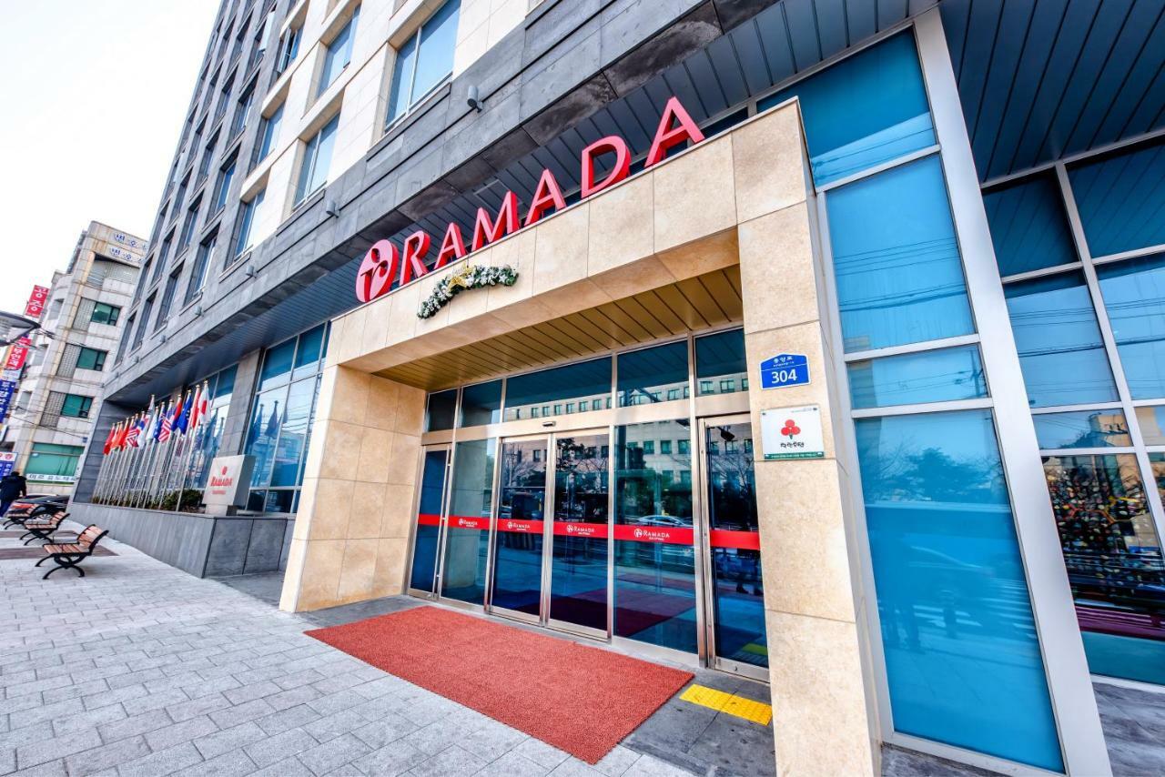 Ramada By Wyndham Jeju City Hall Exterior photo